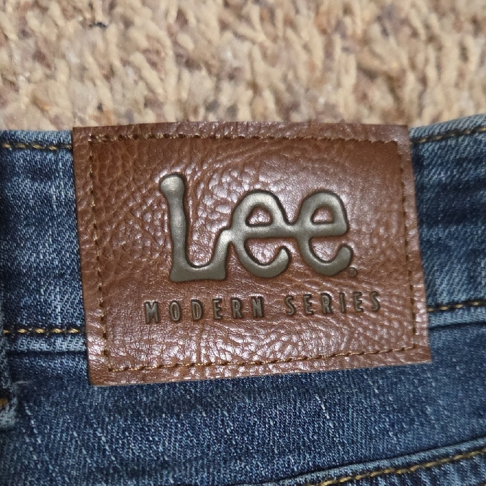 Lee Modern Series Blue Jeans - Straight Fit Straight Leg - Men's Size 36x34 - Picture 7 of 8